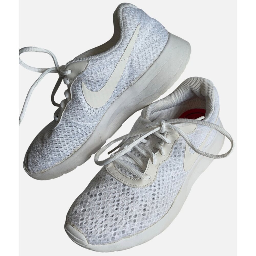 Nike Tanjun Sneakers Running Activewear White Mesh Fitness Train Gym Shoes Wom 8